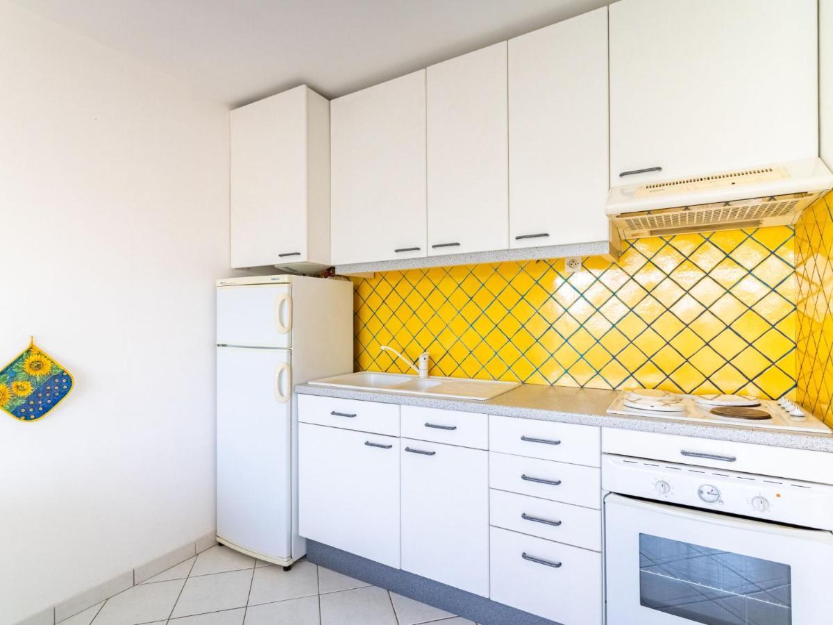 Apartment Les Roses Lauriers By Interhome Le Lavandou Εξωτερικό φωτογραφία